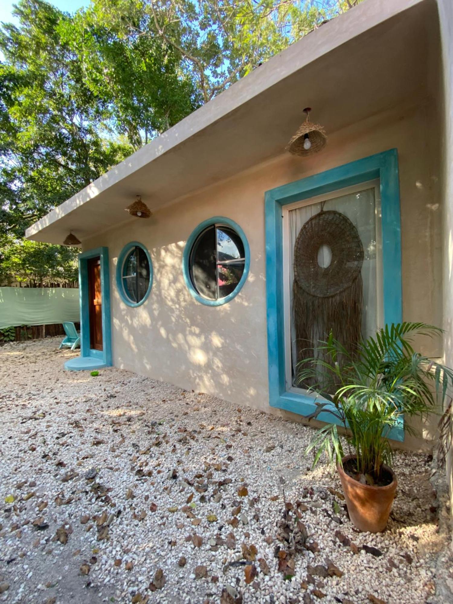 Hostal Mulut Tulum Esterno foto