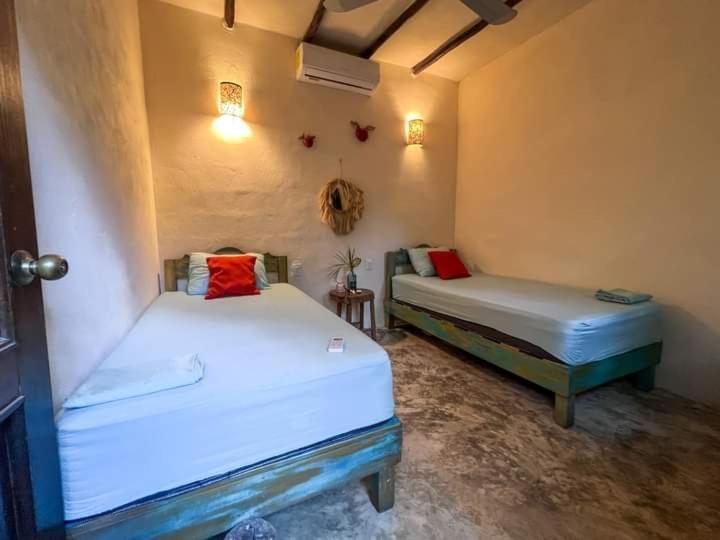 Hostal Mulut Tulum Esterno foto